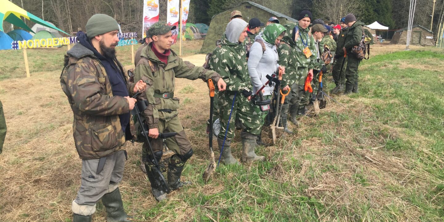 Второй день «Школы молодого поисковика» оказался ещё более насыщенным