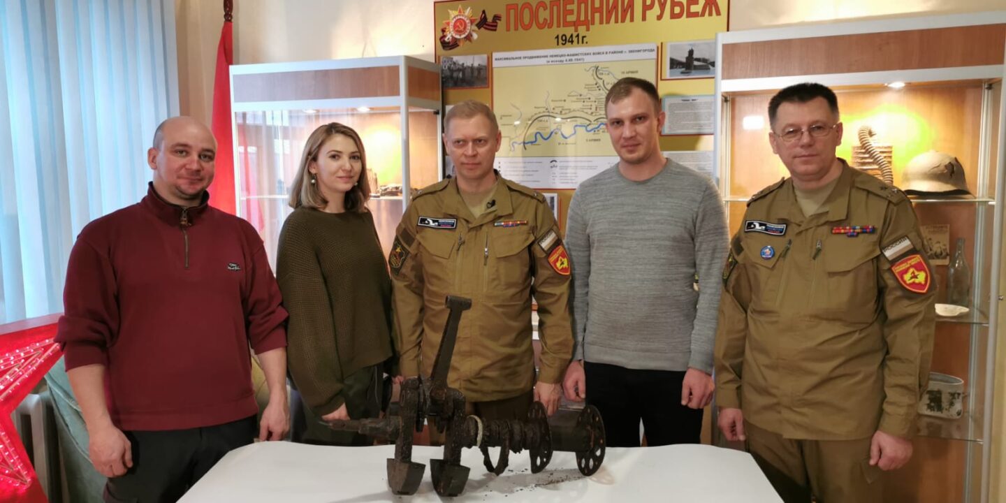Состоялась передача найденных фрагментов самолёта У-2